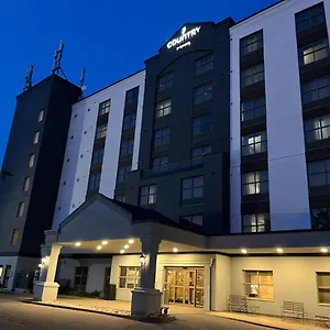 מלון Country & By Radisson, Falls, On, מפלי הניאגרה